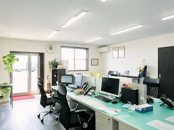 社内画像